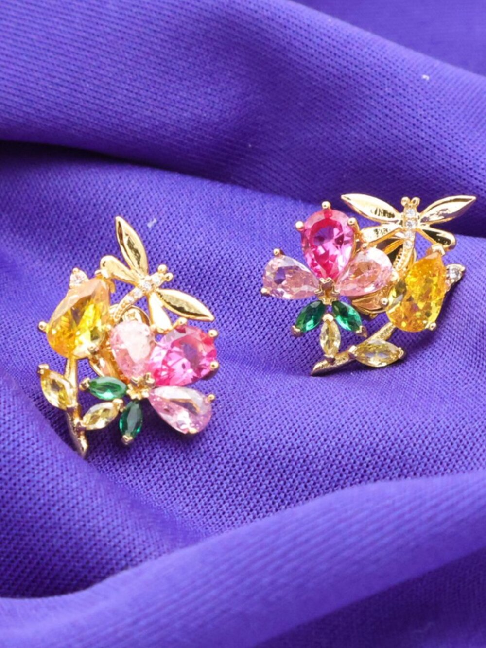 Kate Spade Greenhouse Floral Cluster Stud Earrings - Picture 2 of 2
